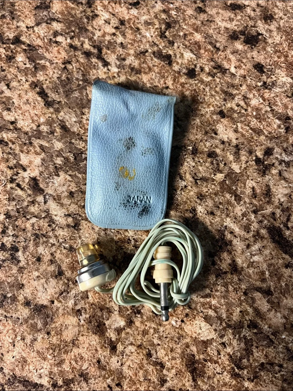 Vintage Light Blue Vintage Wired Earbud with Carry Pouch